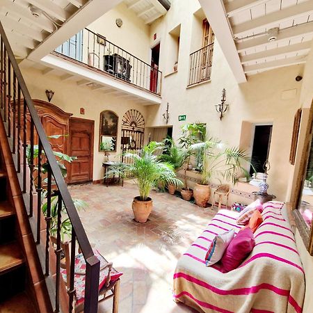 Hostal Casa Del Buen Viaje Seville Luaran gambar