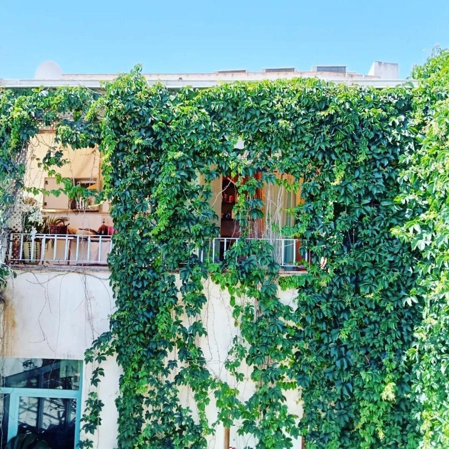 Hostal Casa Del Buen Viaje Seville Luaran gambar